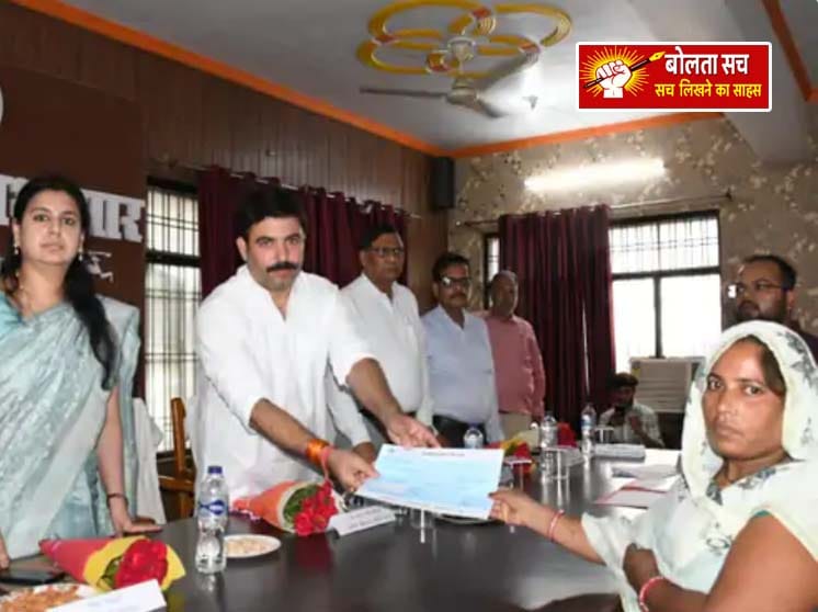 देवरिया में किसानों को राहत