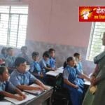 देवरिया में बीएसए का स्कूल निरीक्षण: बच्चों को हीटवेव और बारिश से बचाने को दिए दिशा-निर्देश