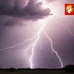 आज भारी बारिश की आशंका, यूपी के कई ज़िलों में बाढ़ जैसे हालात; प्रशासन अलर्ट पर