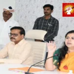 देवरिया में स्कूली वाहनों को लेकर सख्त हुई प्रशासनिक निगरानी, डीएम ने जारी किए दिशा-निर्देश