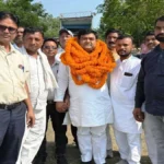 युवाओं की पहली पसंद बनते जा रहे हैं परवेज आलम, पथरदेवा में दिखा जनसमर्थन का नया जोश