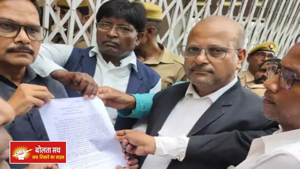 Deoria Advocate Rakesh Kishore