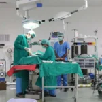 देवरिया मेडिकल कॉलेज में फिर शुरू हुई सर्जरी, पानी की टंकी में शव मिलने के बाद एक सप्ताह से बंद थे ऑपरेशन