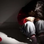 देवरिया में पांच वर्षीय मासूम से दुष्कर्म, आरोपी फरार — पुलिस ने की छापेमारी शुरू