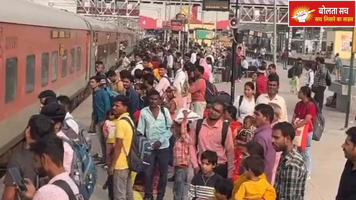 There will be a festive crowd now.