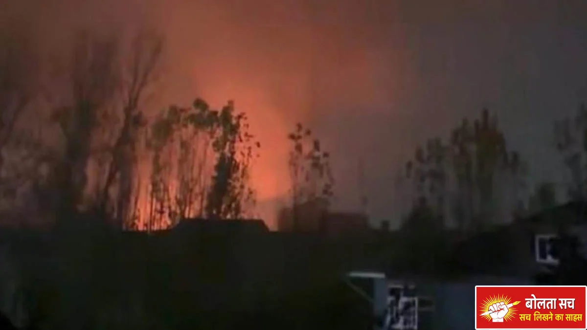 Massive explosion at Nowgam police station in Srinagar