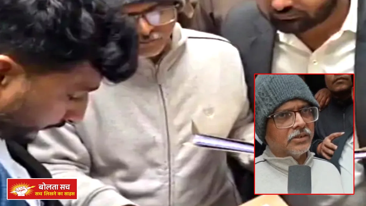 Former IPS Amitabh Thakur produced in court