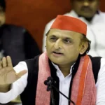 चांद से ज़मीन तक: हमीरपुर की सड़कों और भर्तियों पर अखिलेश का सरकार पर तीखा प्रहार