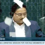 लोकसभा में मर्यादा भंग: स्पीकर आसन की ओर कागज फेंकने पर 8 विपक्षी सांसद निलंबित, कार्यवाही स्थगित