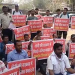 69000 शिक्षक भर्ती के अभ्यर्थियों का धरना खत्म, पुलिस ने हटाकर ईको गार्डेन भेजा