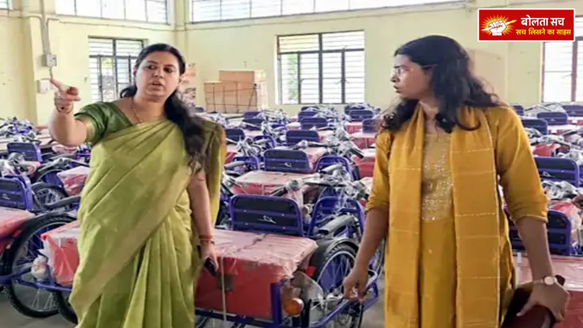 Disabled and senior citizens in Deoria