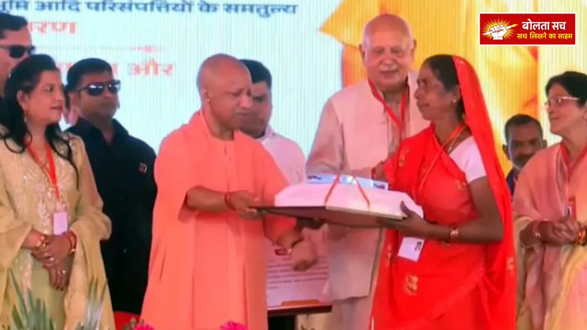 Displaced families in Bahraich