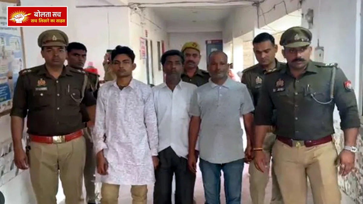 In broad daylight near the police station in Kanpur