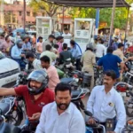 आगरा में पेट्रोल-डीजल महंगा: निजी कंपनी ने बढ़ाए दाम, लोगों पर महंगाई की मार