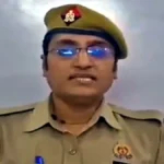 सोशल मीडिया पर भ्रष्टाचार के आरोप लगाने वाले सिपाही सुनील शुक्ला निलंबित, महिला सिपाही नीतू सिंह पर भी कार्रवाई