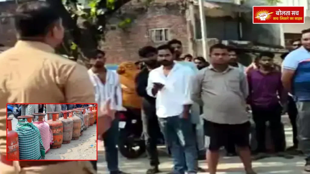 Gas crisis erupts in Deoria