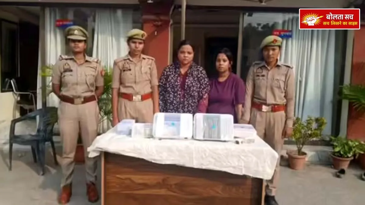 45 lakhs from a jewellery showroom in Gorakhpur