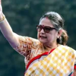 टीएमसी में बगावत के दावे से मचा सियासी हड़कंप, 20 सांसदों के एनसीपीआई में विलय की चर्चा