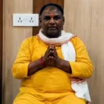 राम मंदिर चढ़ावा विवाद में टिन्नू यादव की सफाई, बोले- ऑटो चलाकर और किराये से बनाई संपत्ति