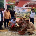 देवरिया : पथरदेवा में ‘एक पेड़ माँ के नाम’ अभियान के तहत हुआ पौधारोपण, हरियाली बढ़ाने का लिया संकल्प