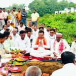 देवरिया: बैकुण्ठपुर में डिजिटल लाइब्रेरी का शिलान्यास, विधायक सुरेंद्र चौरसिया बोले- युवाओं के भविष्य को मिलेगी नई दिशा