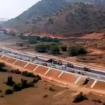 यूपी ने केंद्र से मांगा 11,444 किमी नए नेशनल हाईवे का प्रस्ताव, सड़क नेटवर्क विस्तार का रोडमैप सौंपा