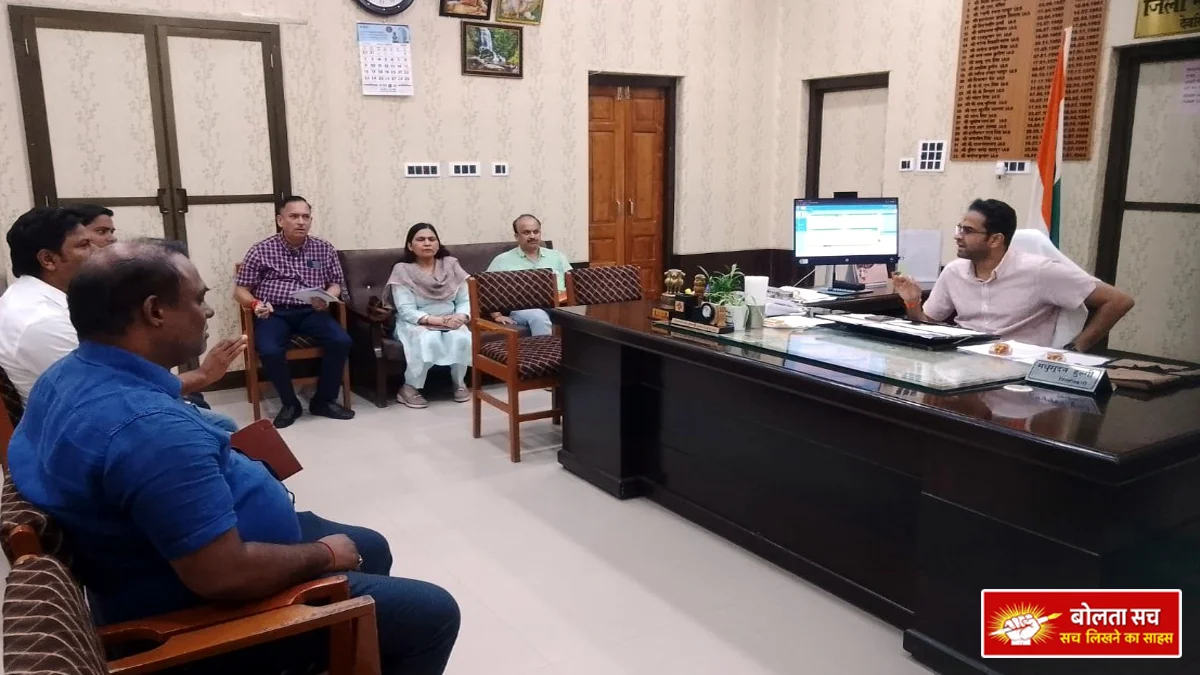 Deoria DM Madhusudan Hulgi